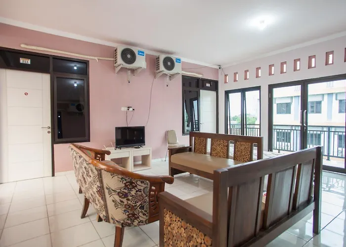 Reddoorz Near Petra University 2 Surabaya